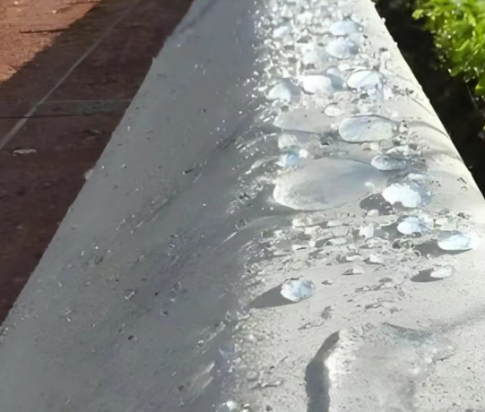 乌坡镇硅烷浸渍涂料在混凝土保护中的应用