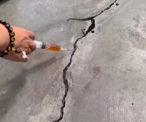 乌坡镇混凝土裂缝修补技术详解​