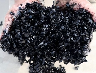 乌坡镇沥青冷补料（沥青砂）的优势特点与施工流程解析